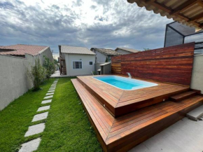 Casa 4/4 com piscina.